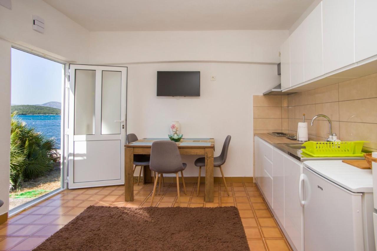 Apartment Pascal Janjina Eksteriør billede
